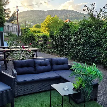 Bed and Breakfast Fonix Badacsony 3*