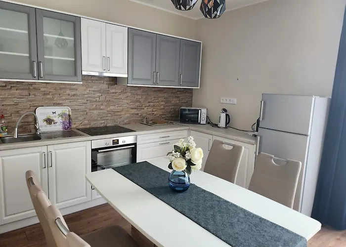 Alojamento de Acomodação e Pequeno-almoço Fonix Badacsony 3*